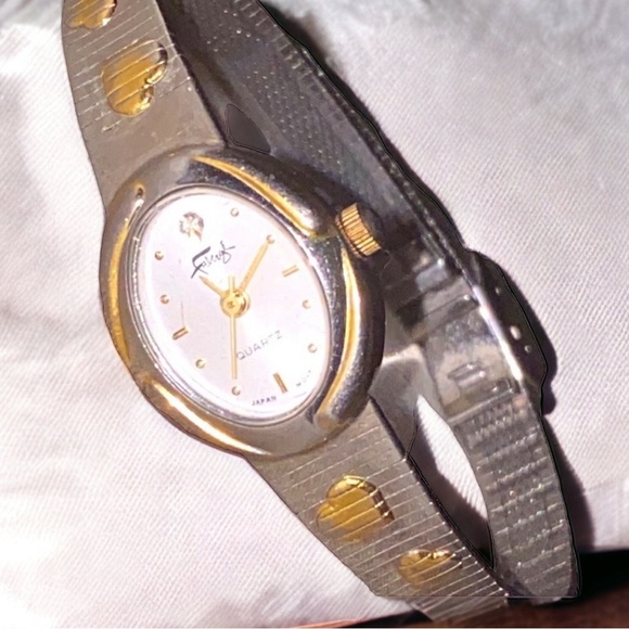 Vintage Fabergè Heart Gold Silver Tone Watch *needs battery* - Picture 2 of 7